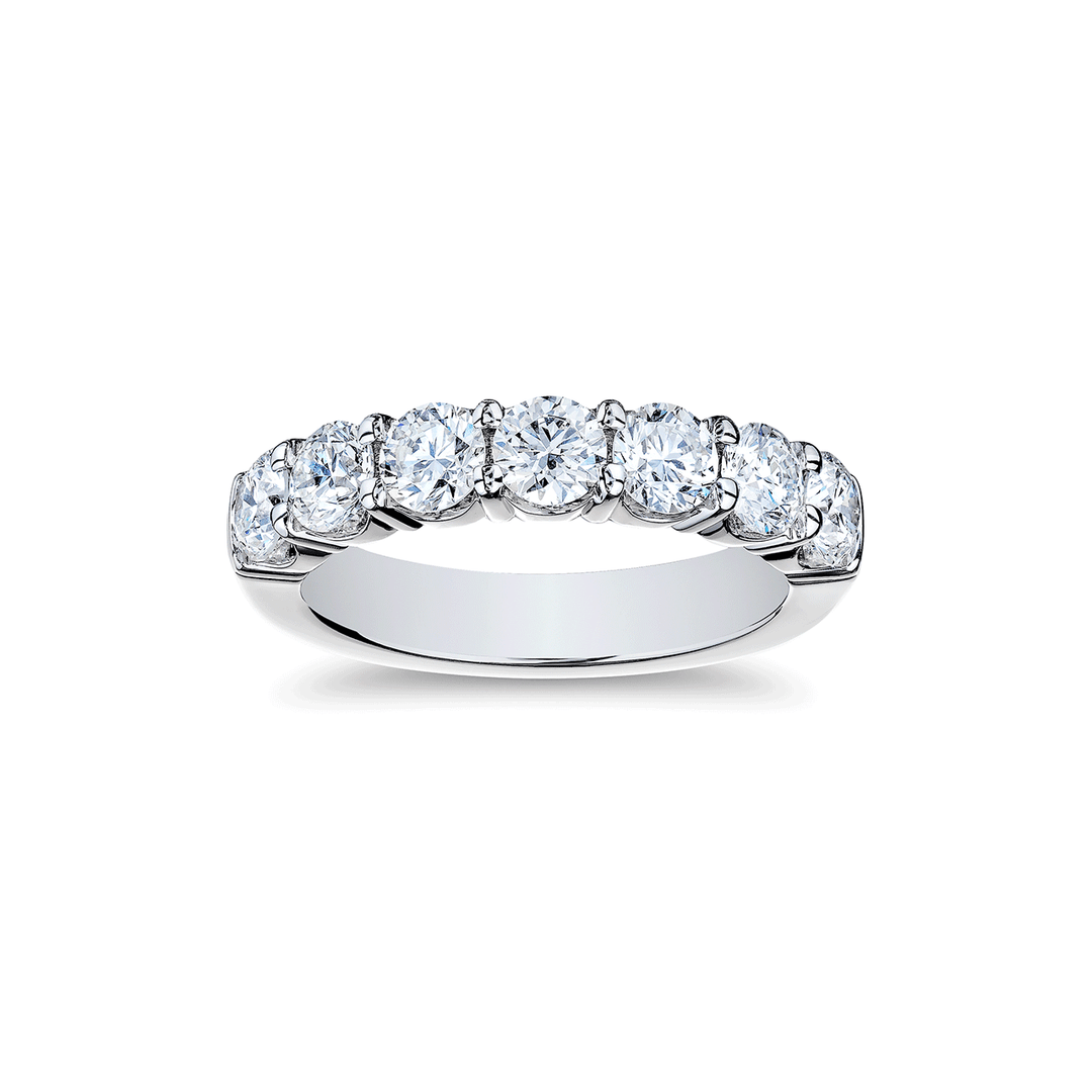 18k White Gold and 1.75 Total Weight Diamond Band