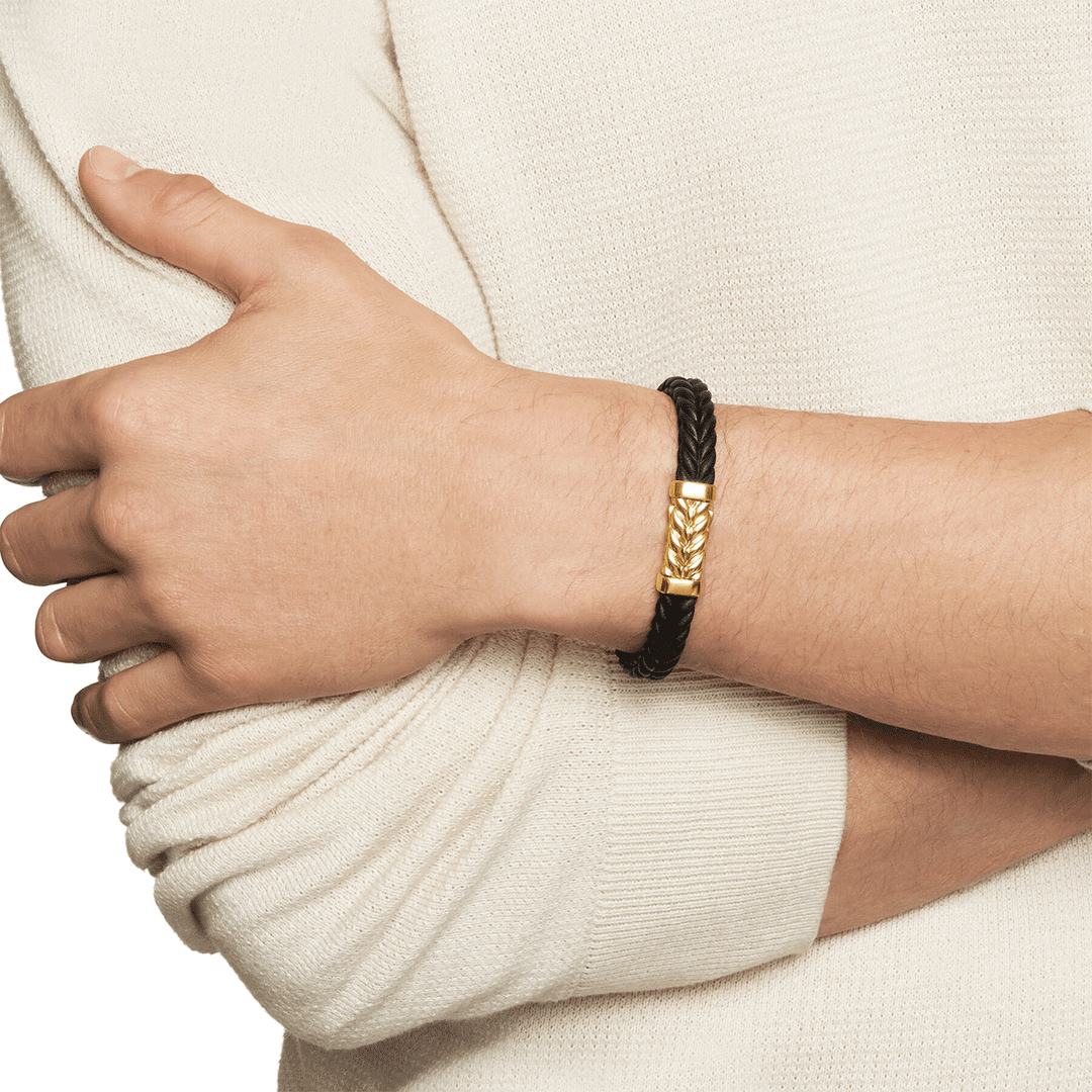 David Yurman Chevron Bracelet Black Rubber with 18K Yellow Gold and Diamonds, 9mm