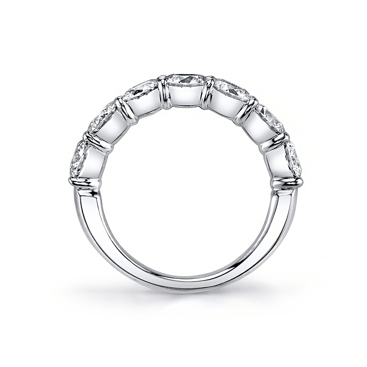 Platinum and Round Diamond 3.51 Total Weight Band