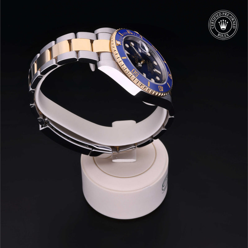 Submariner Date M116613LB-0005