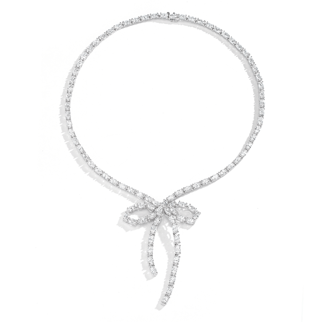 Hamilton Private Reserve Collection 18k Gold and Diamond Bow Design Necklace