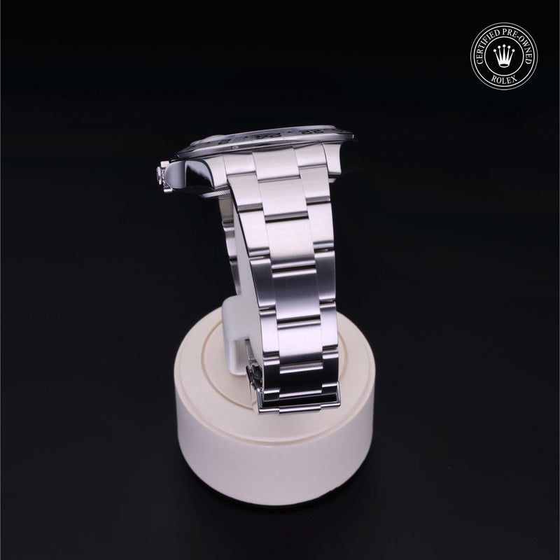 Explorer II M216570-0002