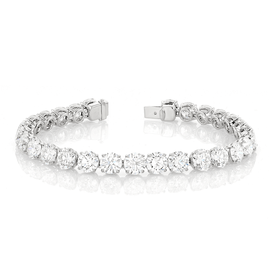 Hamilton Signature Collection Platinum and 25.43 Total Weight Natural Diamond Line Bracelet