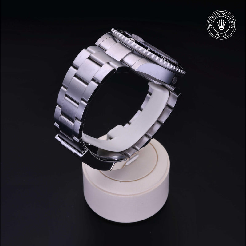 Sea-Dweller M126600-0001