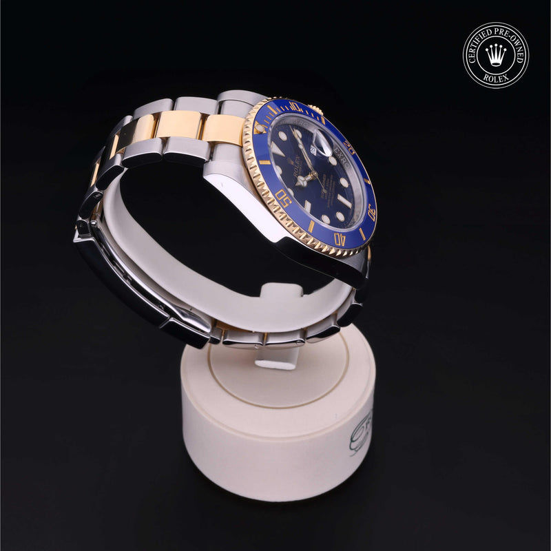 Submariner Date M116613LB-0005