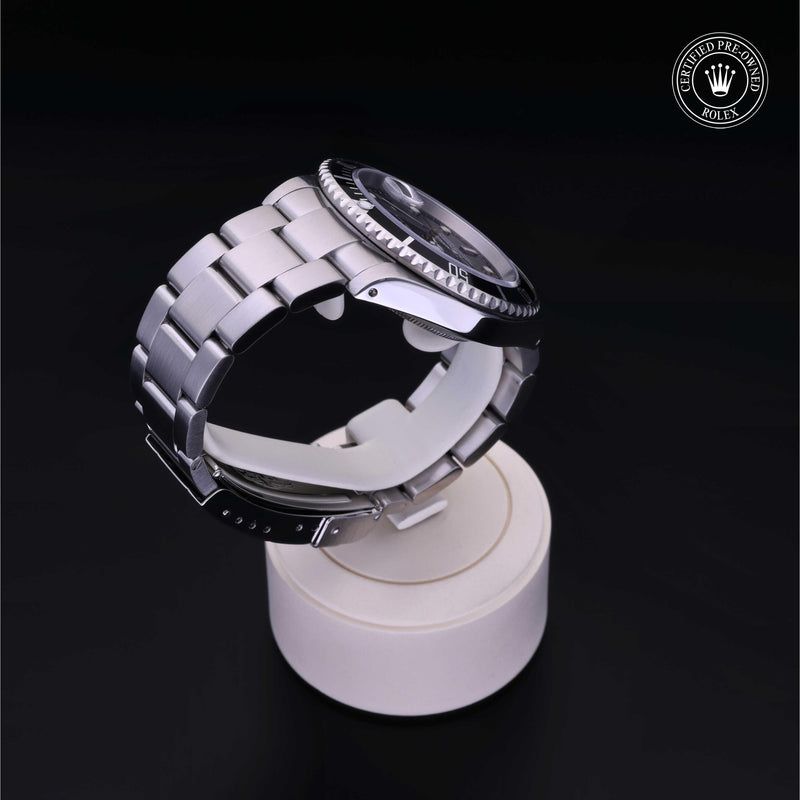 Submariner Date M16610-0006