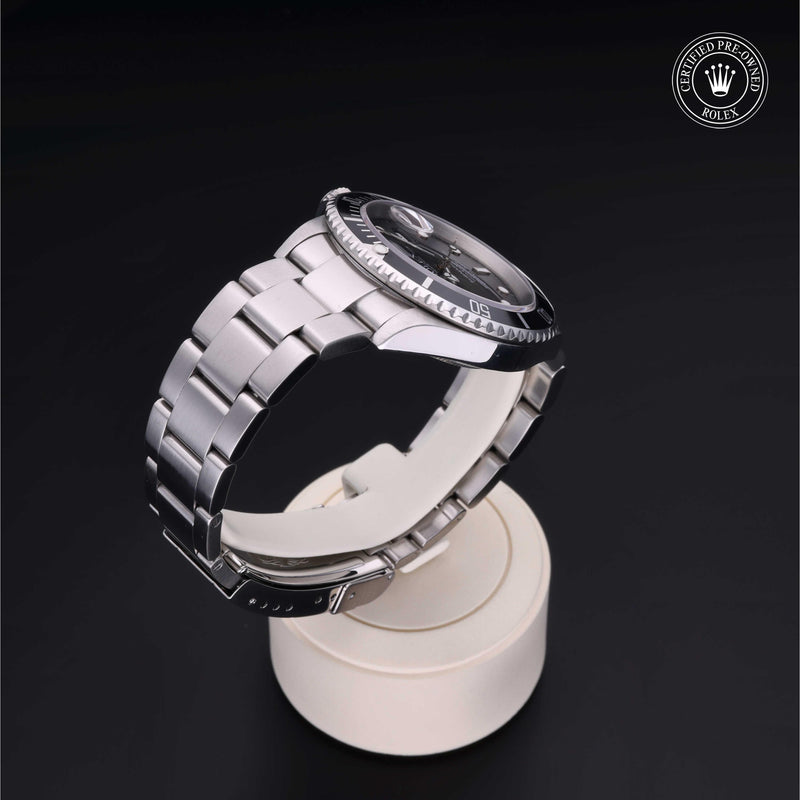 Submariner Date M16610-0007