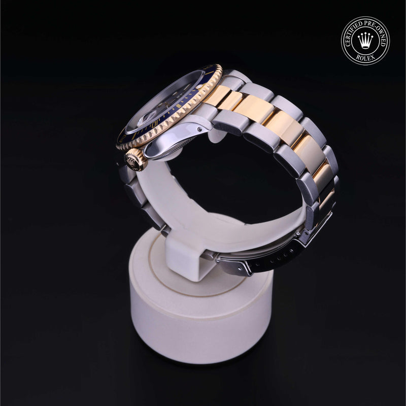 Submariner Date M16613-0012