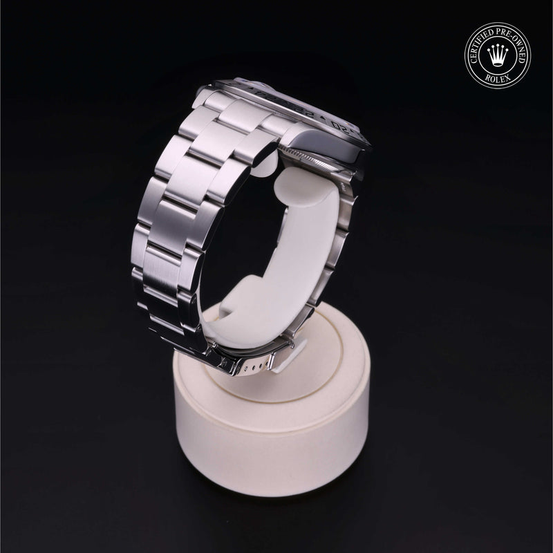 Explorer II M216570-0002