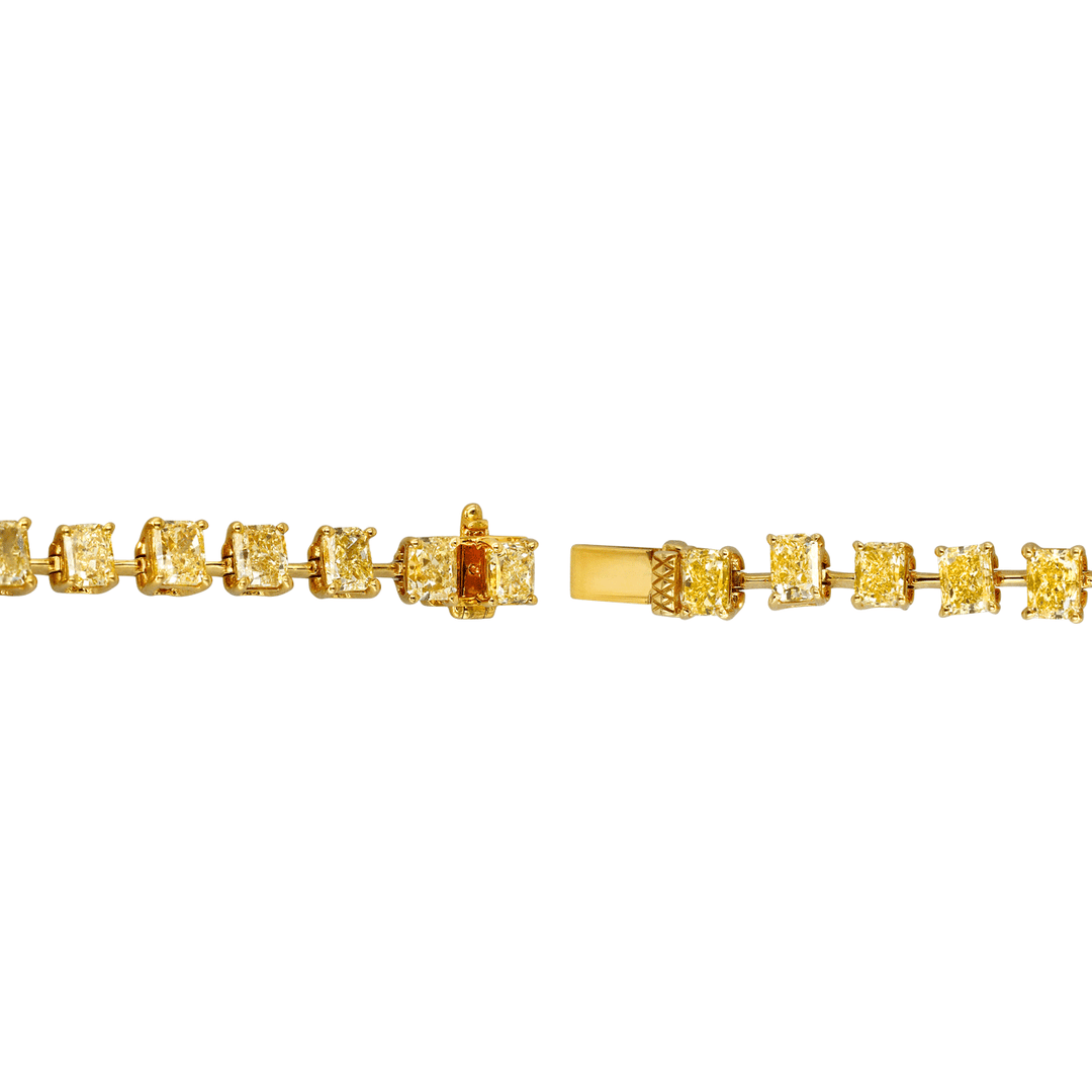 Hamilton Private Reserve 18k Yellow Gold and Yellow Diamond 43.87 Total Weight Necklace