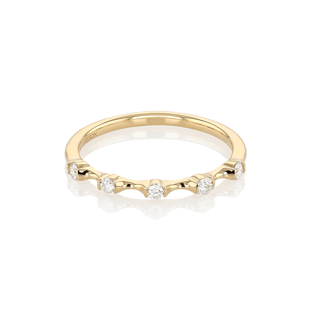 Wave 18k Yellow Gold Single Row Diamond .15 Total Weight Ring