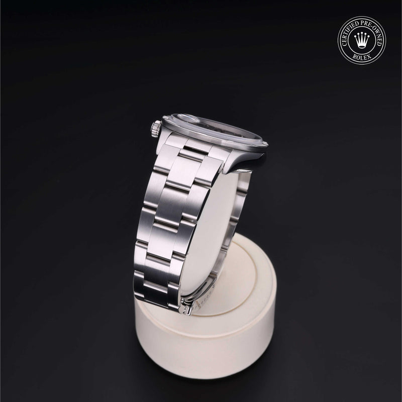 Oyster Perpetual Date M15210-0010