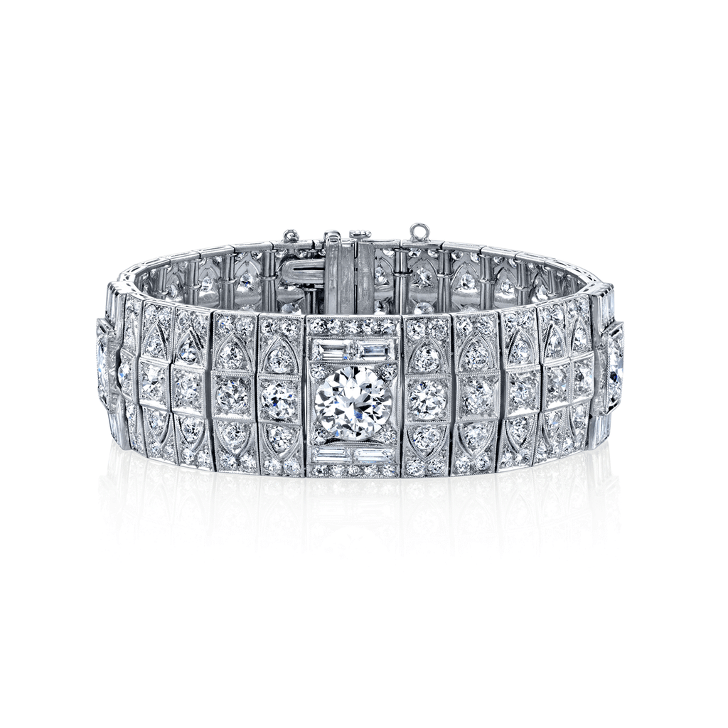 Platinum and 18.70 Total Weight Diamond Art Deco Bracelet