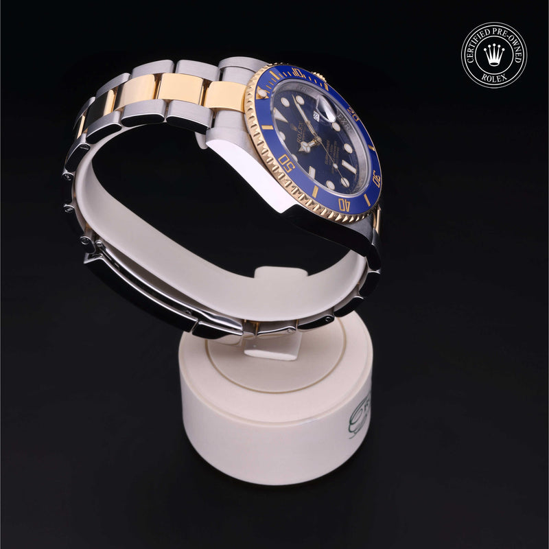 Submariner Date M116613LB-0005