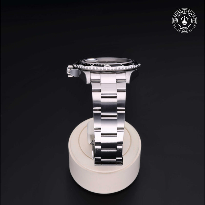 Submariner Date M16610-0007