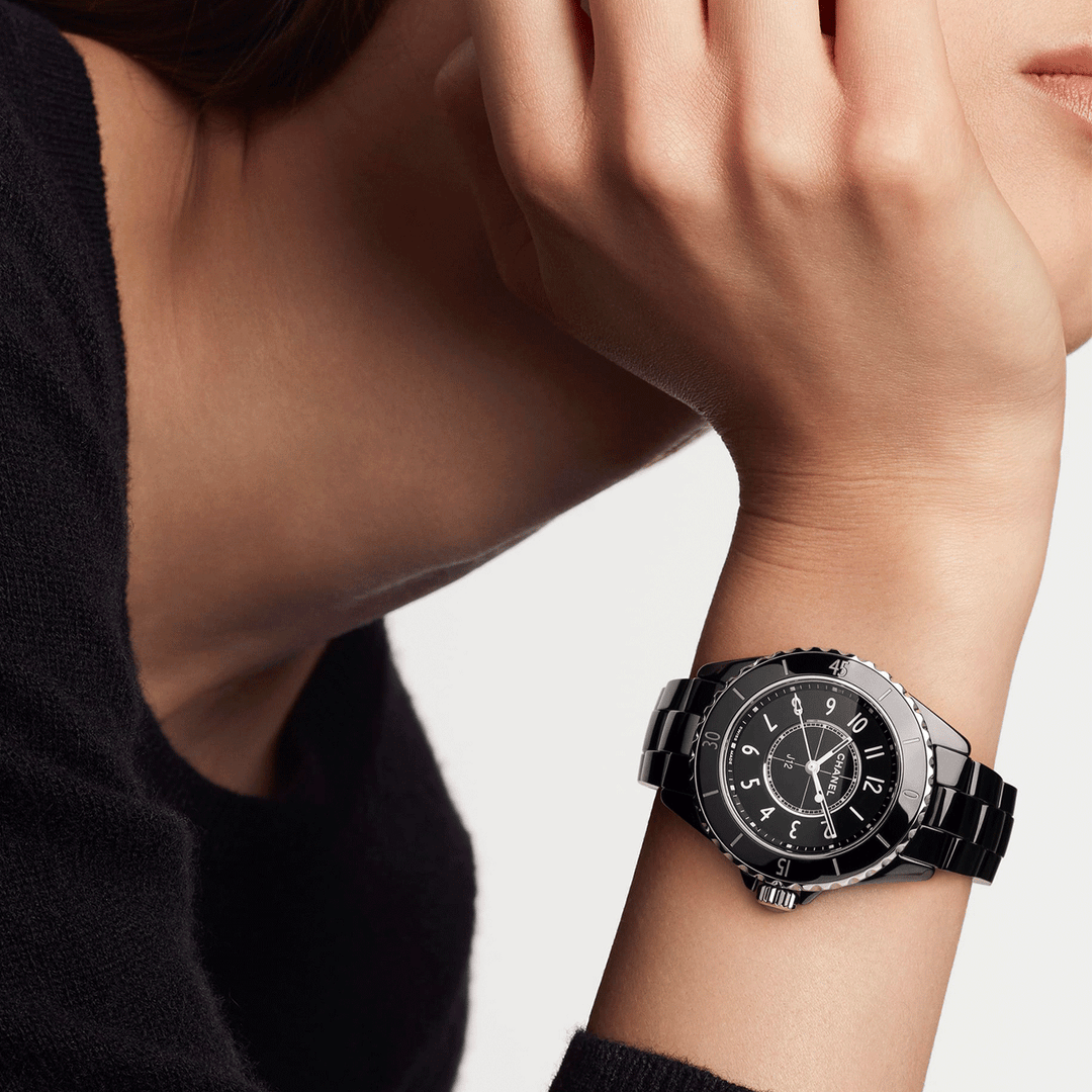 CHANEL J12 Watch, 33mm H5695