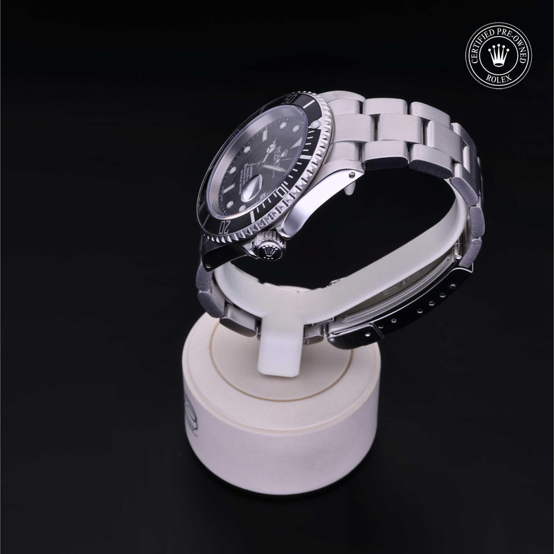 Submariner Date M16610-0006