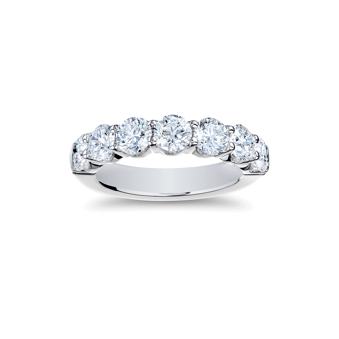 18k White Gold and 2.38 Total Weight Diamond Band