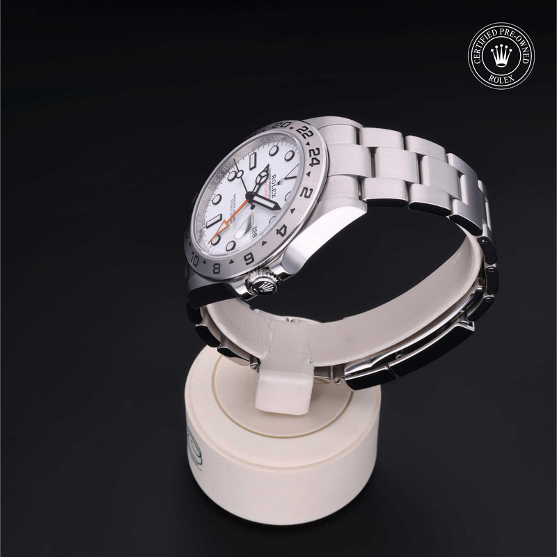 Explorer II M226570-0001