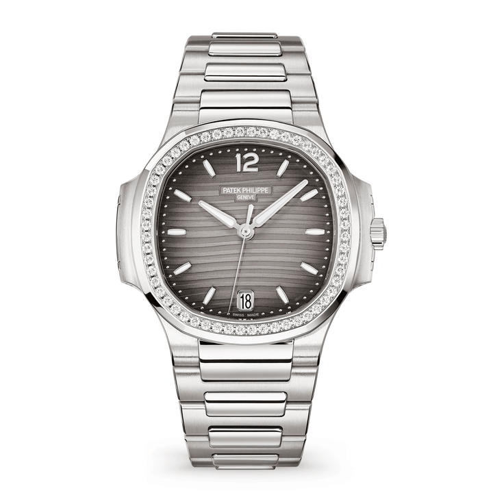 Patek Philippe Nautilus (7118/1200A-011)