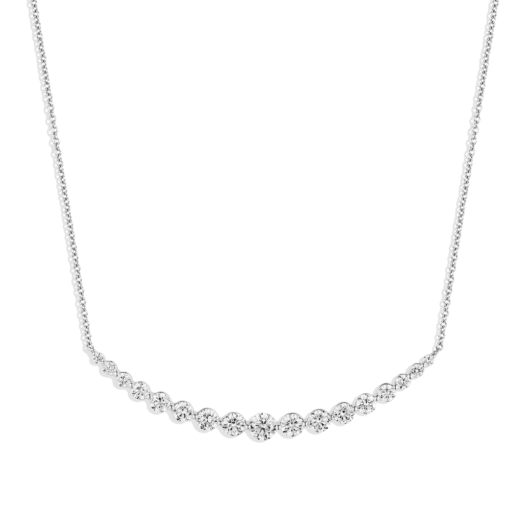 18k Gold and 4.29 Total Weight Diamond Graduated Necklace