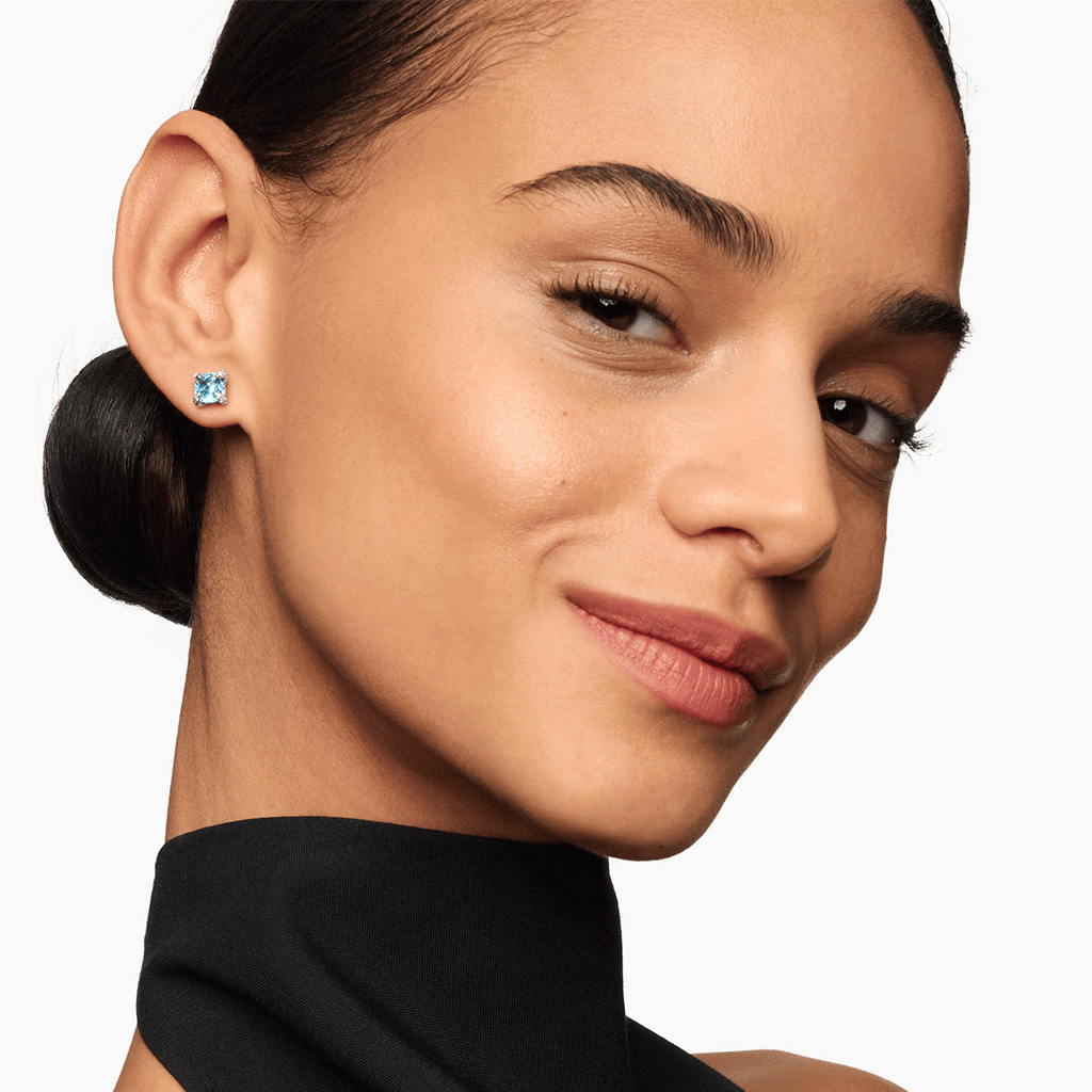 David Yurman Petite Chatelaine Stud Earrings Sterling Silver with Blue Topaz and Diamonds, 6mm