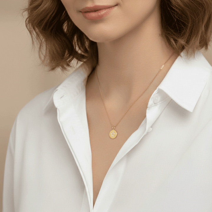 14k Yellow Gold Disc .13 Total Weight Diamond Star Charm