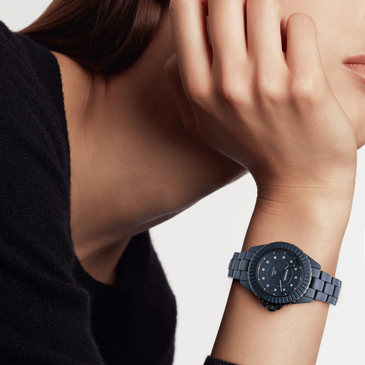 CHANEL J12 BLEU Watch Caliber 12.2, 33 mm H9657