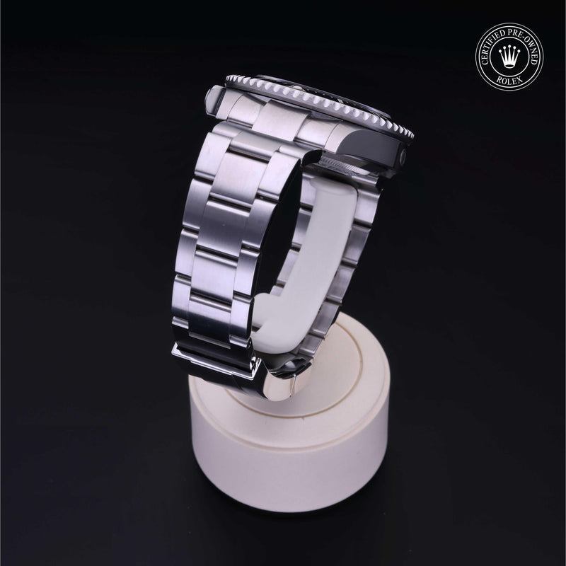Sea-Dweller M126600-0001