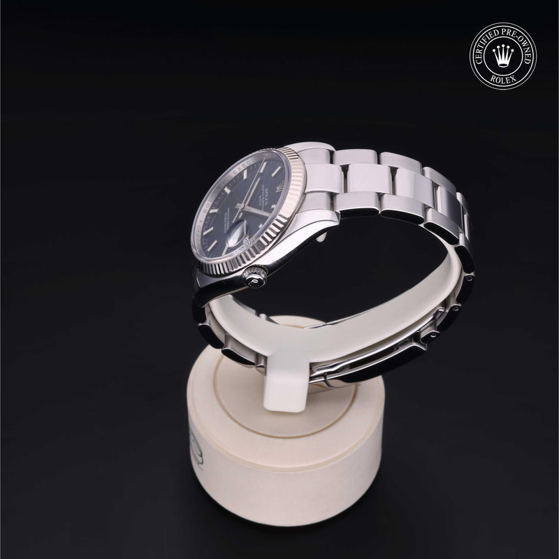 Oyster Perpetual Date M115234-0004
