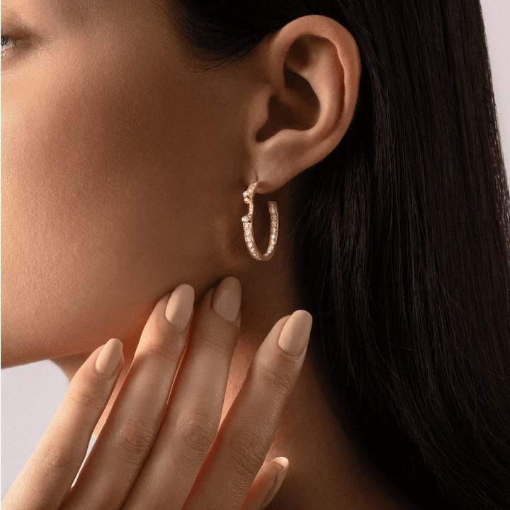 Nouvel Heritage 18k Yellow Gold Eternity Tuxedo Mood Diamond Hoops