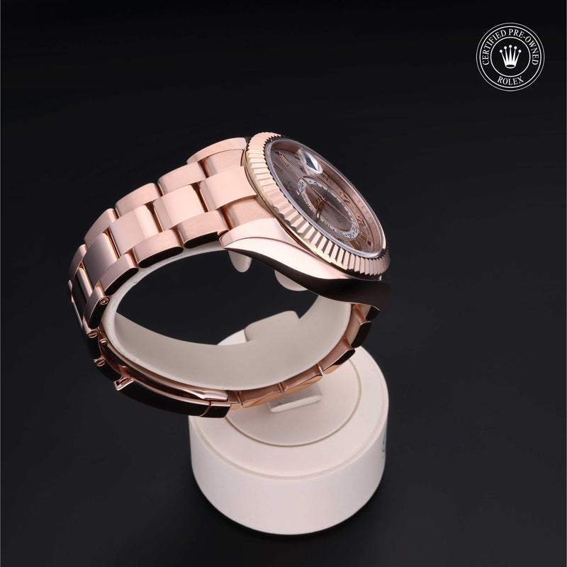 Sky-Dweller M326935-0004