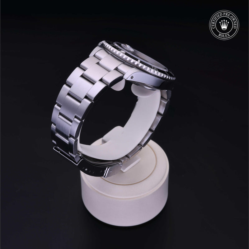 Submariner Date M16610-0006