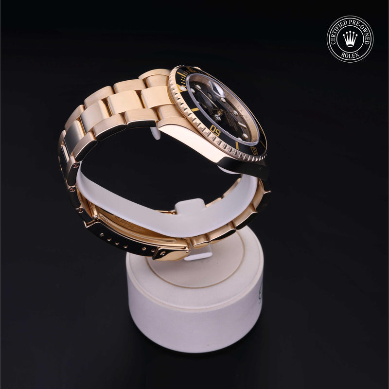 Submariner Date M16618LN-0005