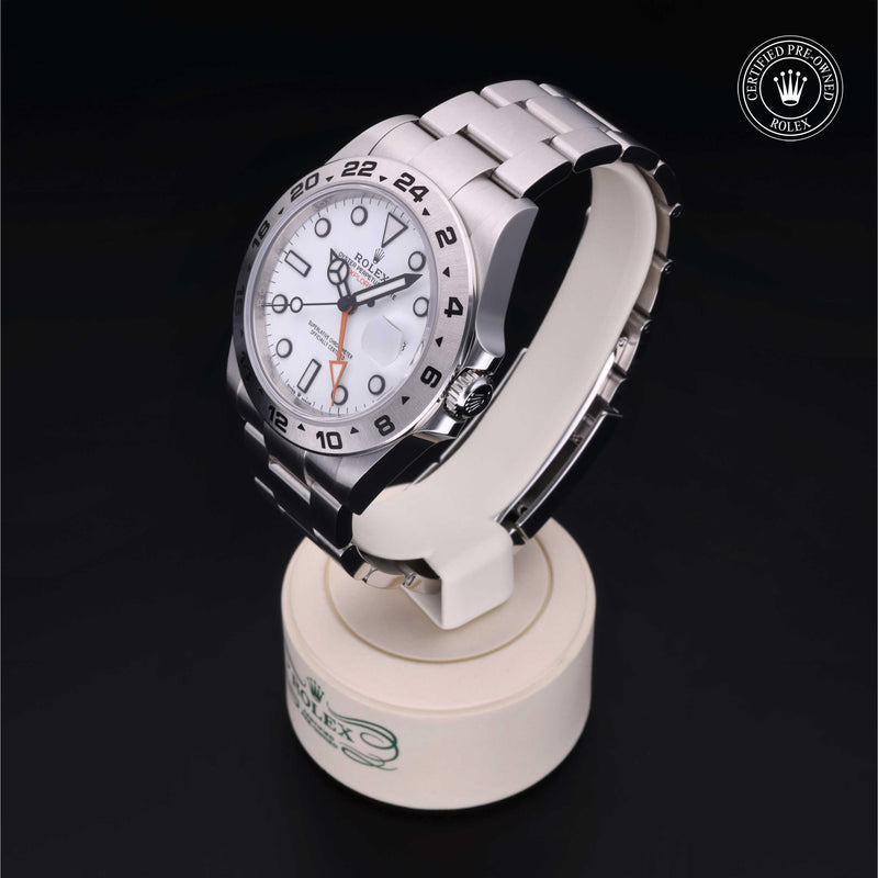Explorer II M226570-0001