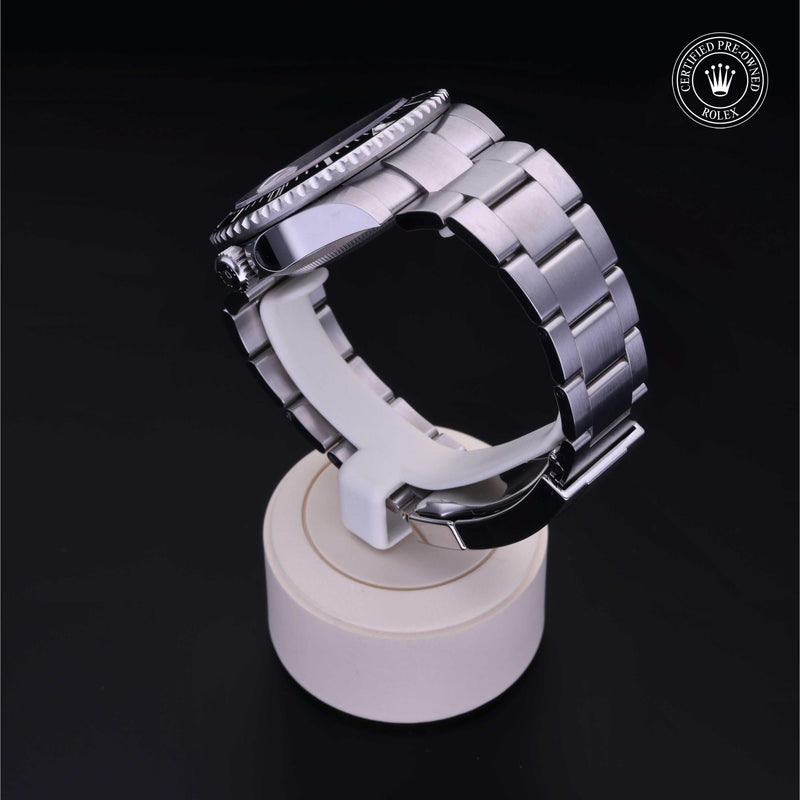 Sea-Dweller M126600-0001