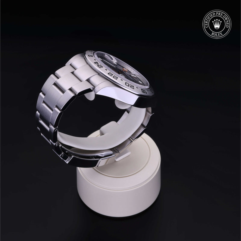 Explorer II M216570-0002