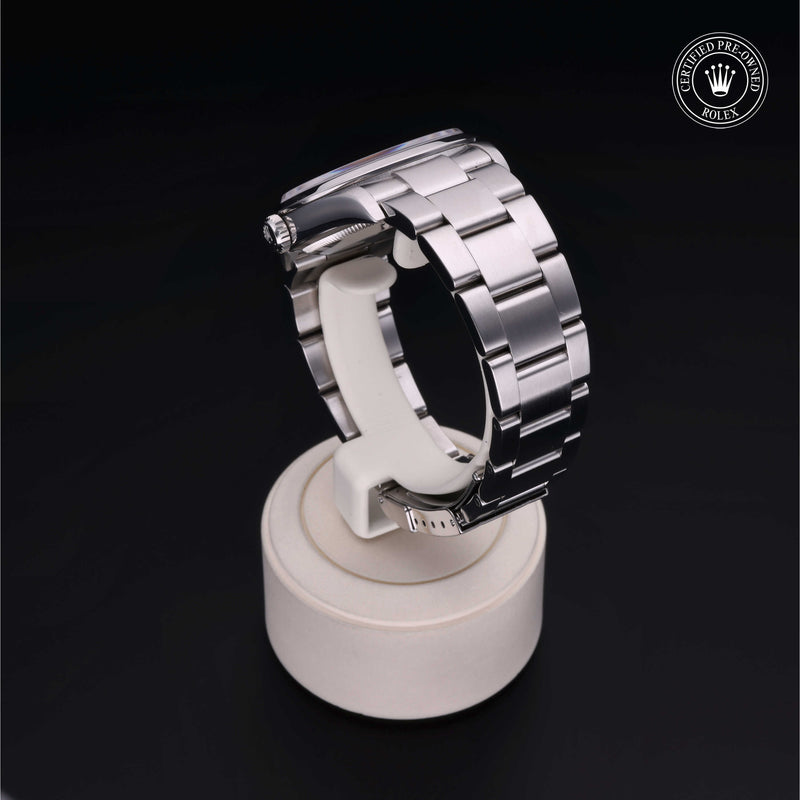 Explorer 36 M114270-0002