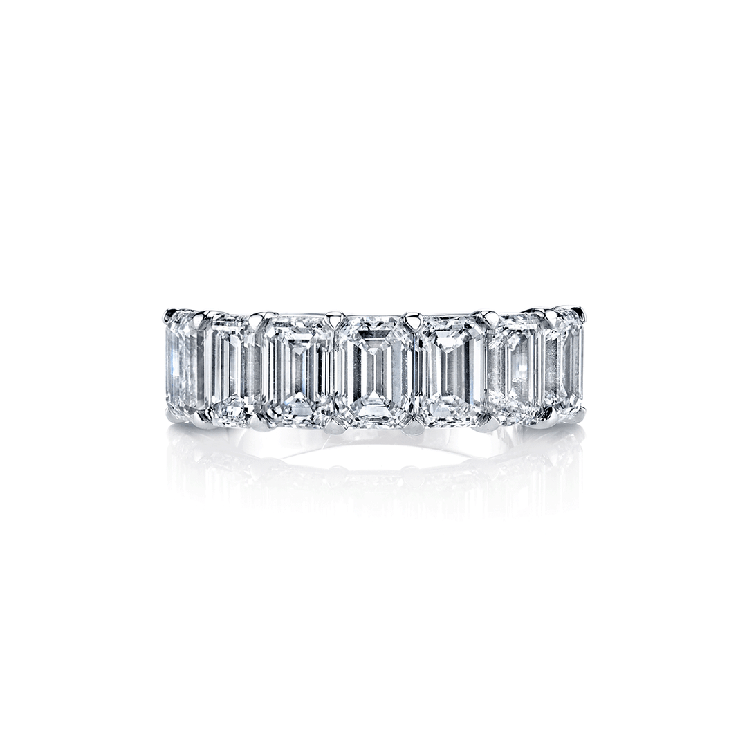 18k White Gold and Emerald Cut Diamond 2.92 Total Weight Band