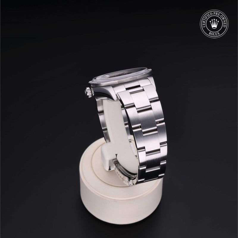 Oyster Perpetual Date M15210-0010