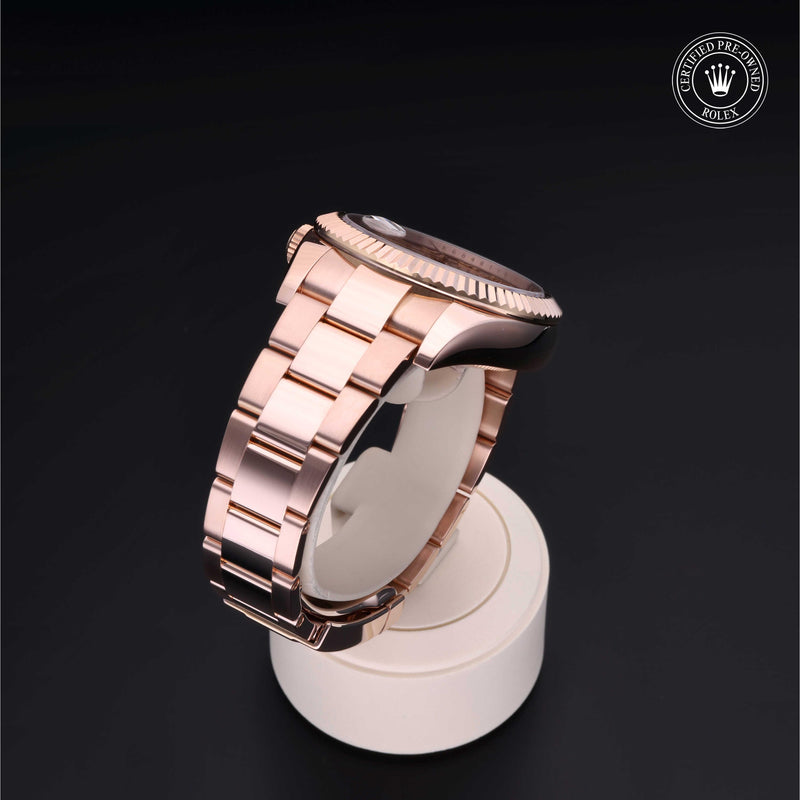 Sky-Dweller M326935-0004