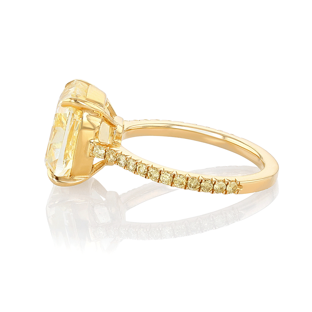 18k Yellow Gold and Fancy Yellow Diamond Center 7.73 Total Weight Ring