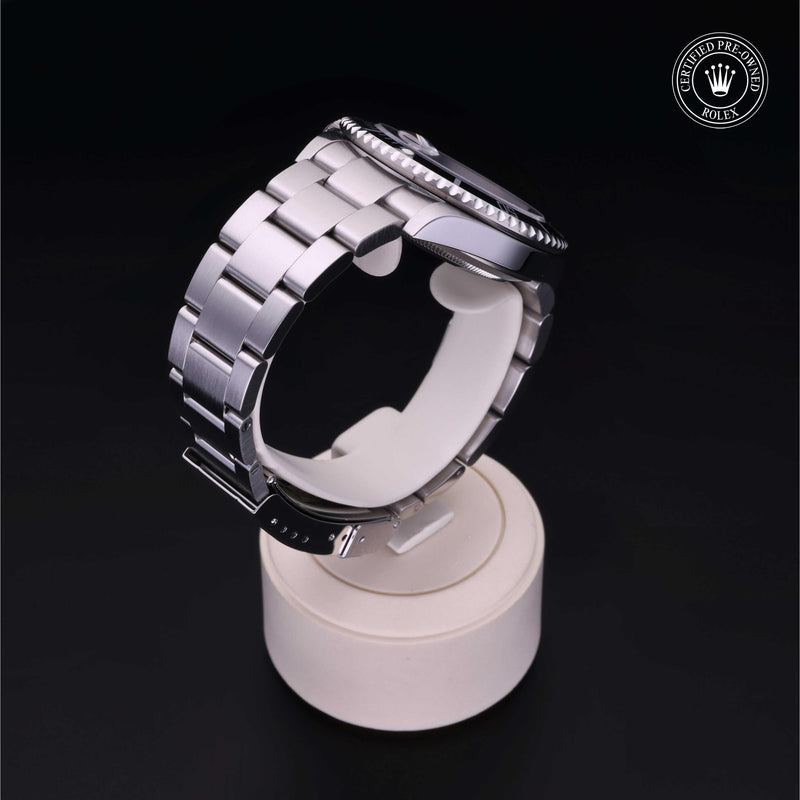 Submariner Date M16610-0006