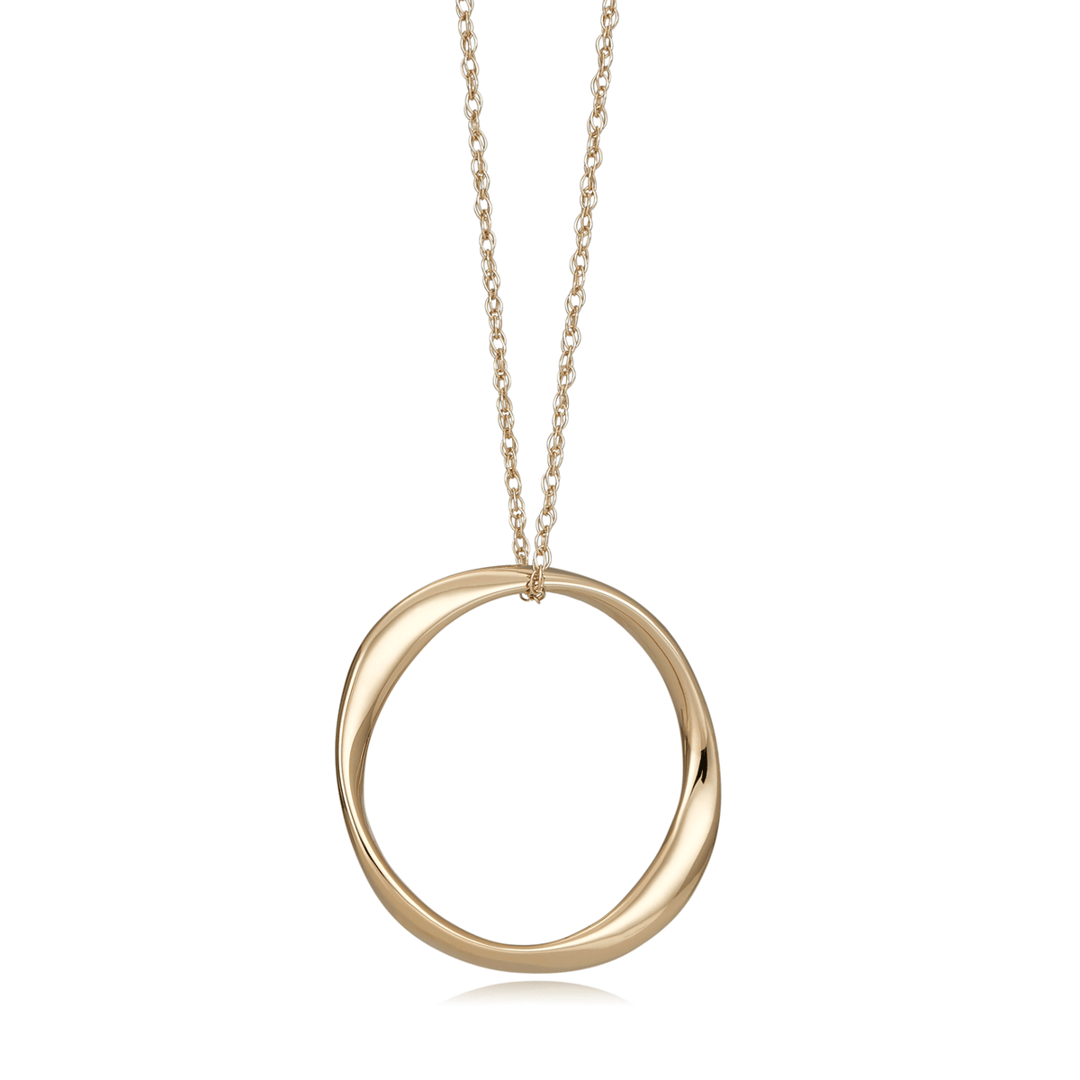 Classic 14k Gold Circle Pendant
