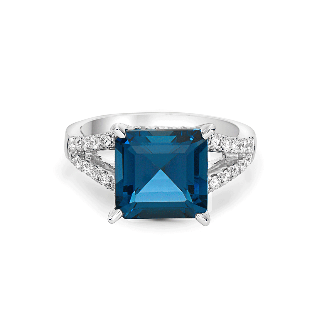 Charles Krypell 18k Gold and London Blue Topaz Split Shank Ring