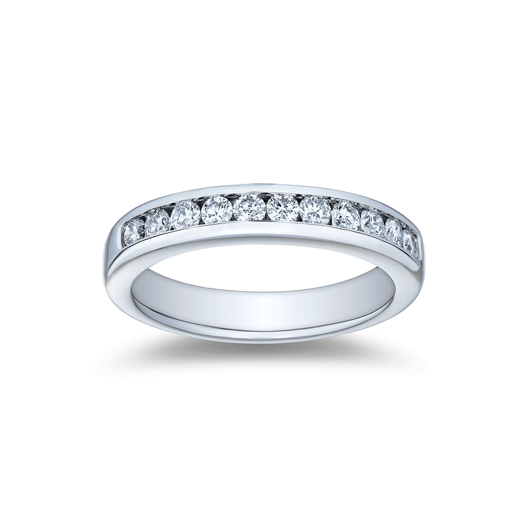 18k White Gold and 0.33 Total Weight Diamond Channel Band