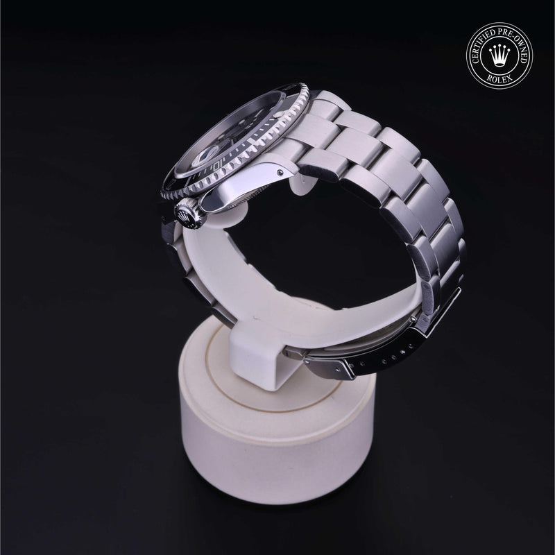 Submariner Date M16610-0006