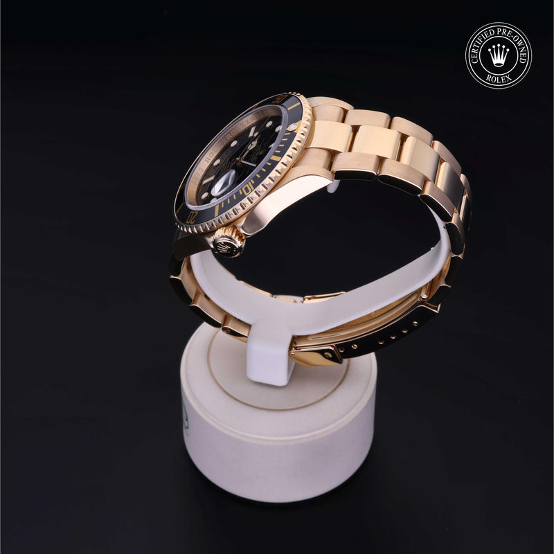 Submariner Date M16618LN-0005