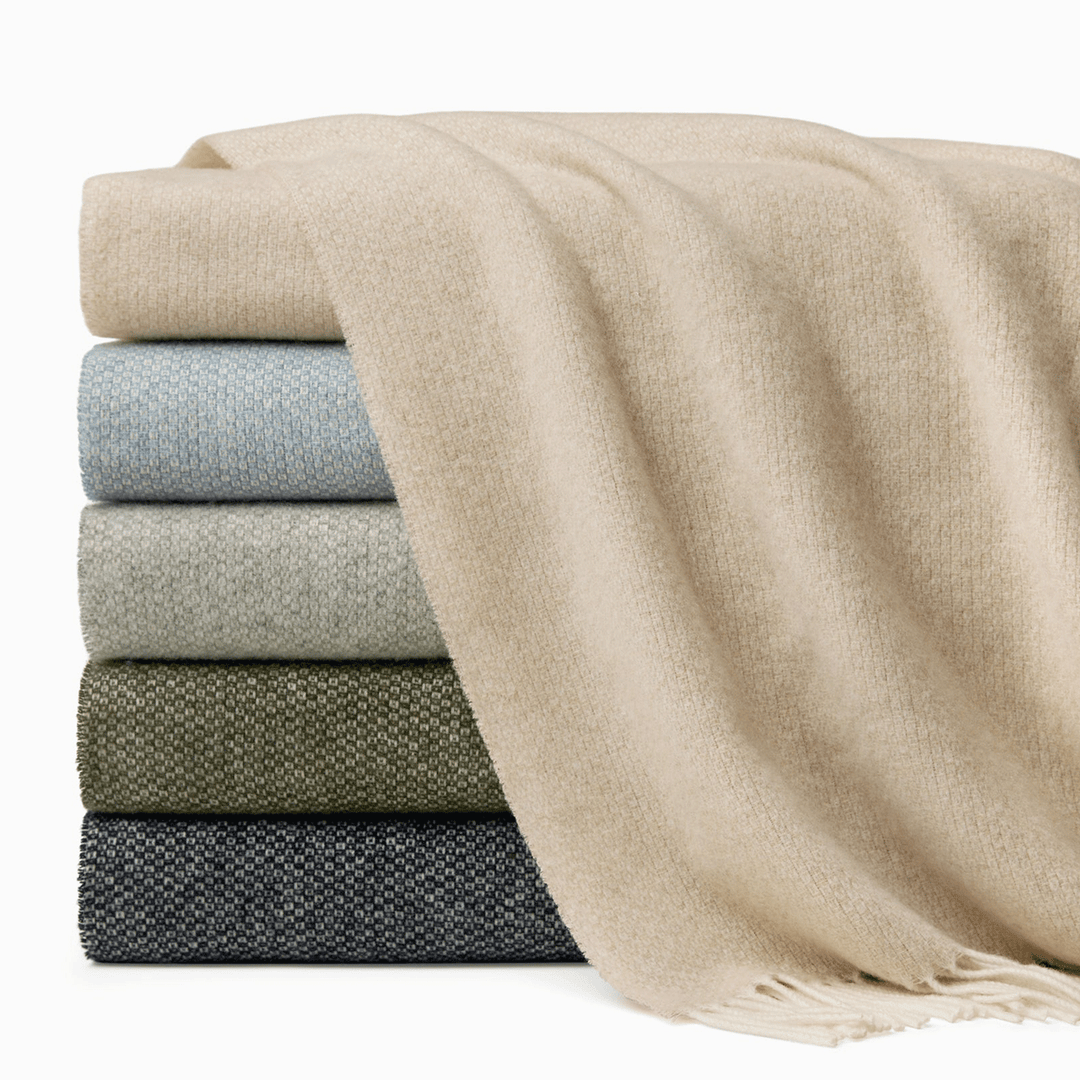 Sferra Cervino Beige Throw
