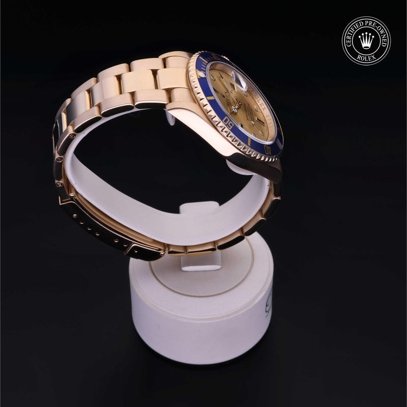 Submariner Date M16618-0001